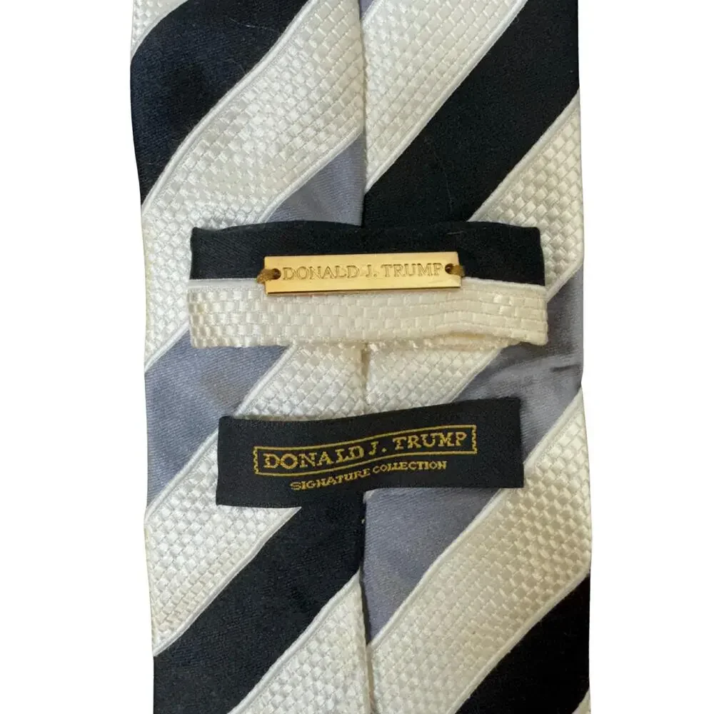Vintage Donald Trump Tie Signature Collection 59”
